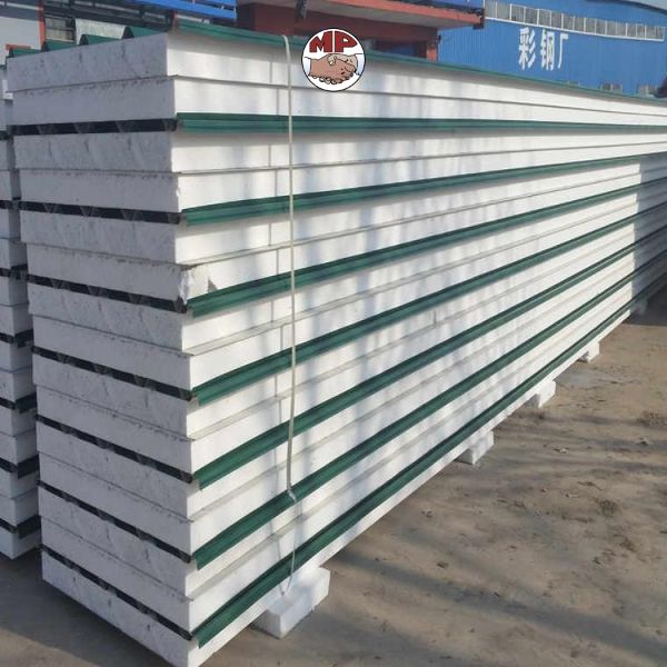 Tấm xốp cách nhiệt trong nhà